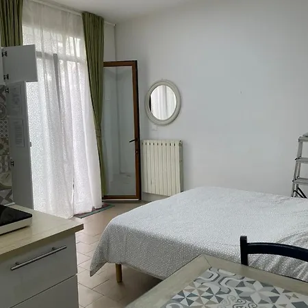 Monolocali Santa Maria Apparente Bed & Breakfast