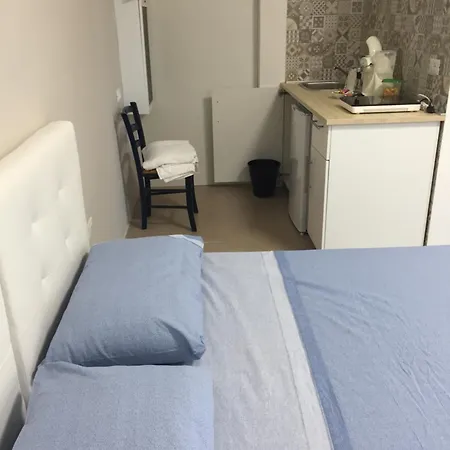 Monolocali Santa Maria Apparente Bed & Breakfast *